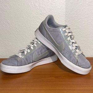 Women's Gray Nike Tennis Shoes Sneakers